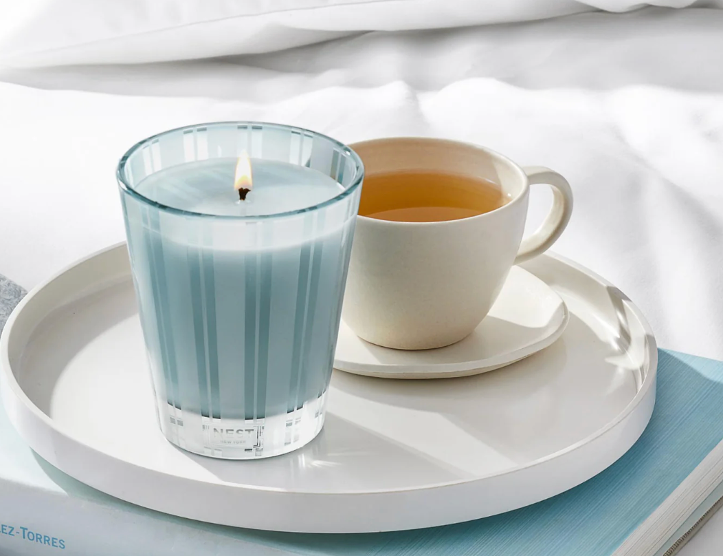 Driftwood &amp; Chamomile Classic Candle