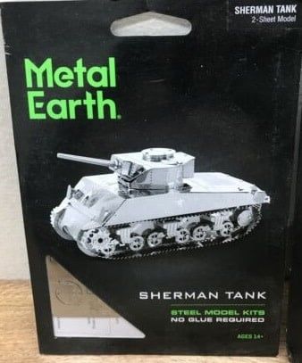 Metal Earth Sherman Tank