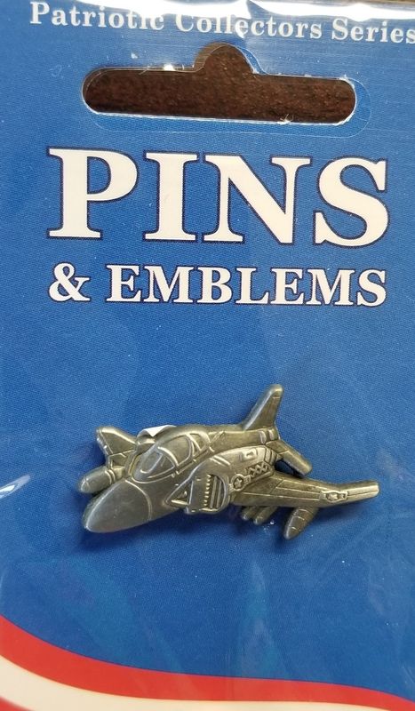Pin F-4 Phantom