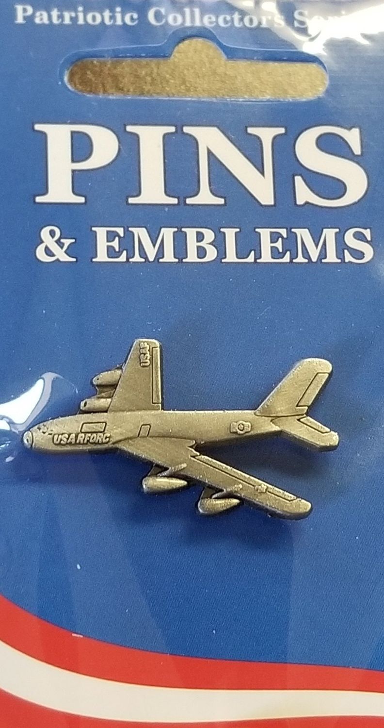 Pin KC-135