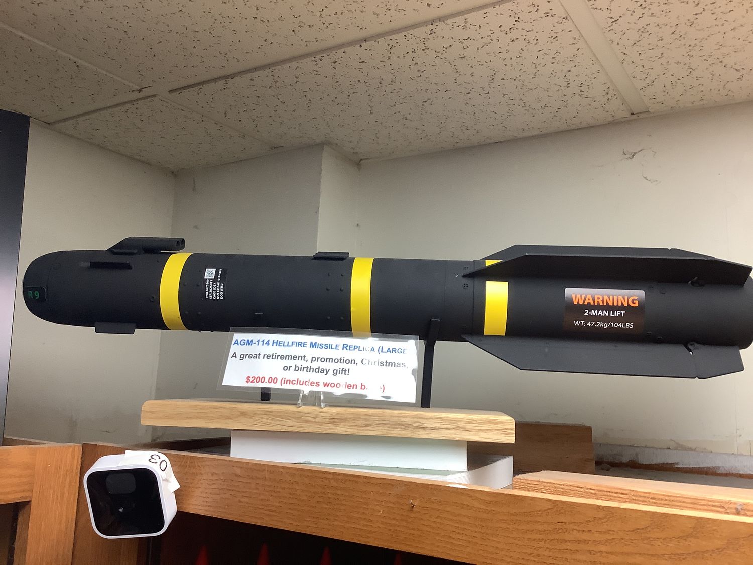 AGM-114 Hellfire on Wooden Base Large