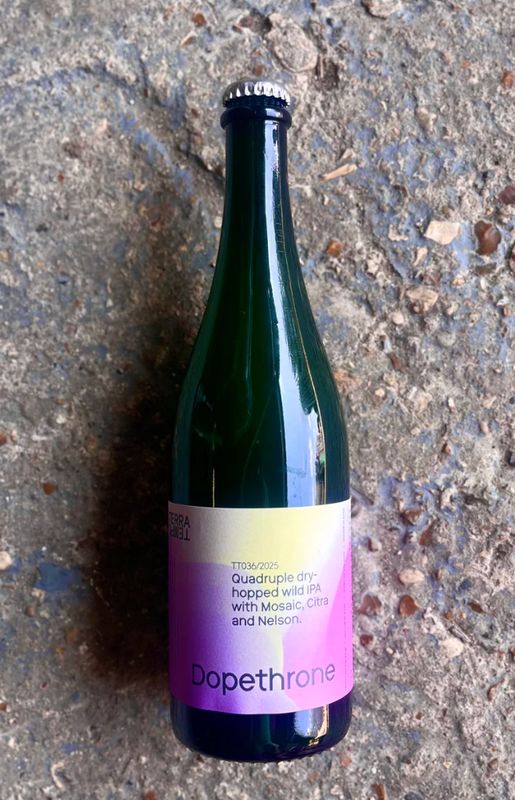 Dopethrone - Quadruple dry-hopped sour 6,8%