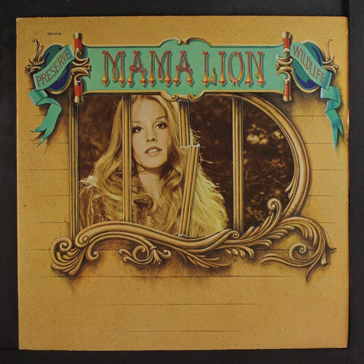 Mama Lion - Preserve Wildlife