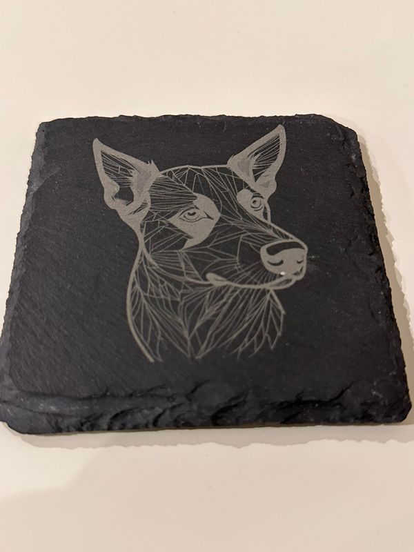 Untersetzer aus Schiefer mit Kelpie Motiv (6er Set)