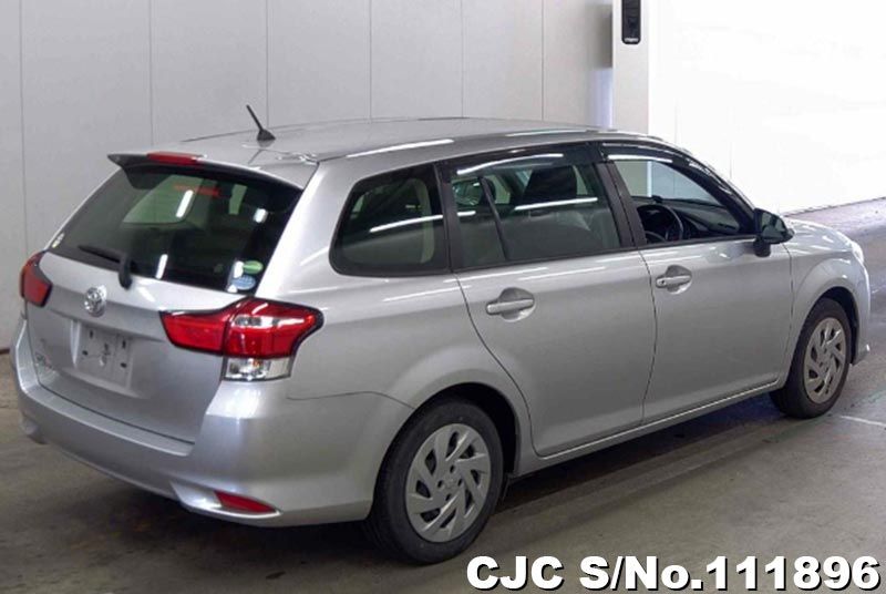 2018 Toyota Fielder hybrid