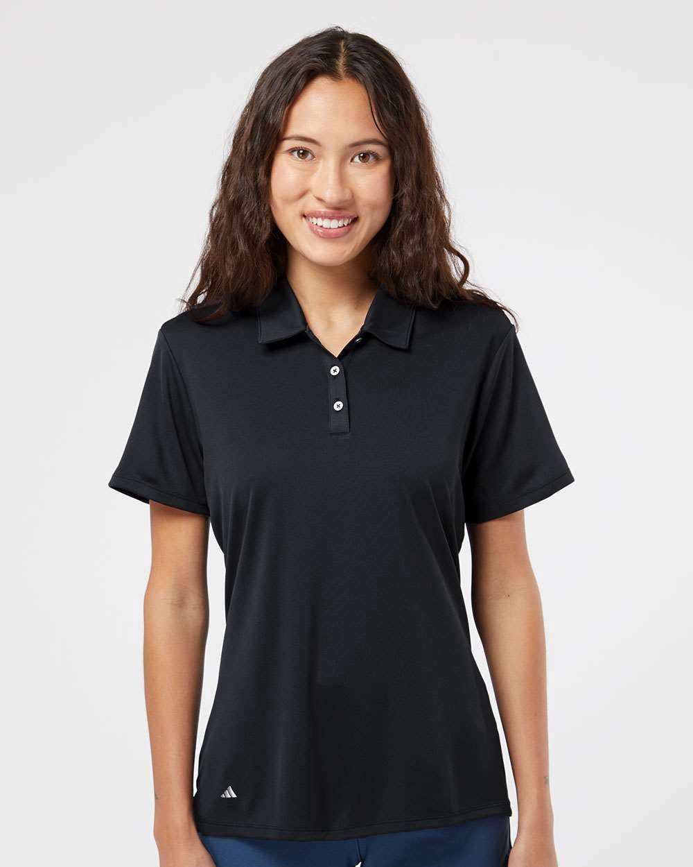 Polo Adidas A231 Performance pour femmes, Couleur: Noir, Grandeur: 2XL