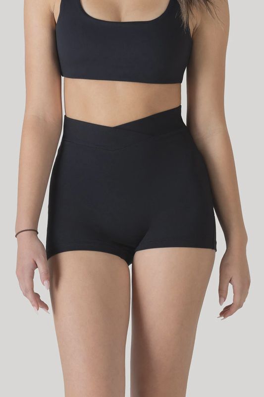 BLOCHeverhold™ Womens Cross Over Short - D5227