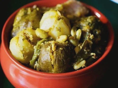 Gujarati Foods - Garlic Undhiu 400g