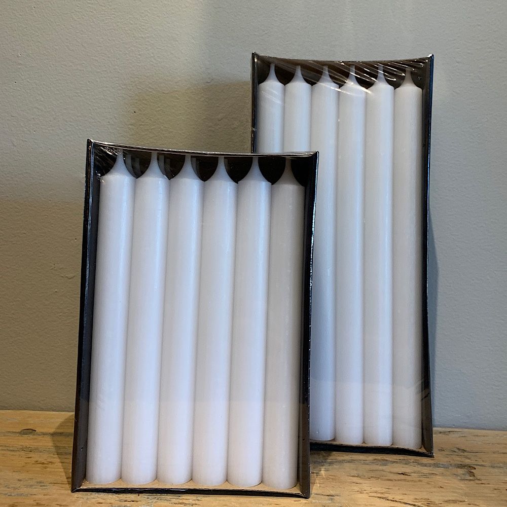 Box/18 Dinner Candles White 19cm