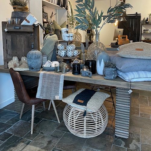 Dining Table Slatted Base