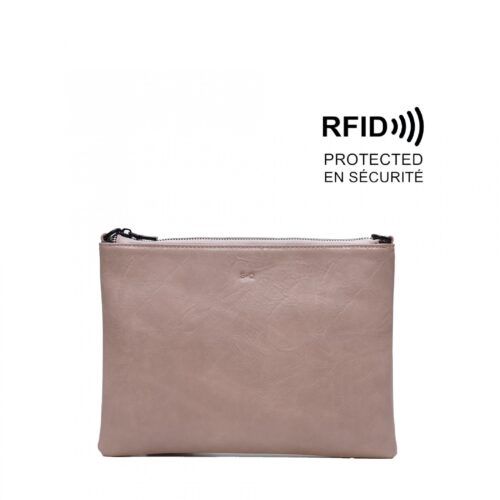 Suri Clutch - Petal Pink