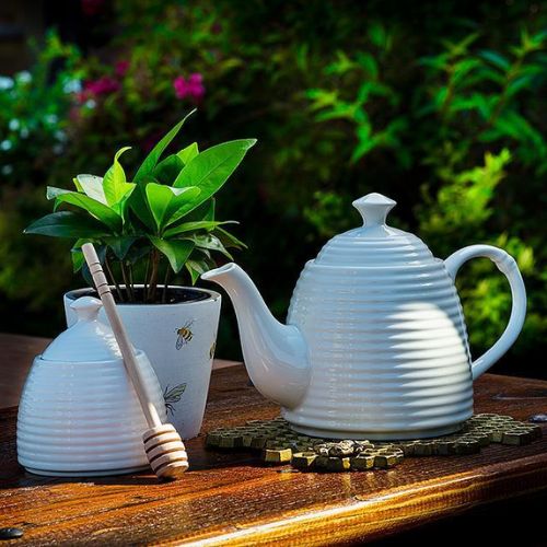 Beehive Teapot
