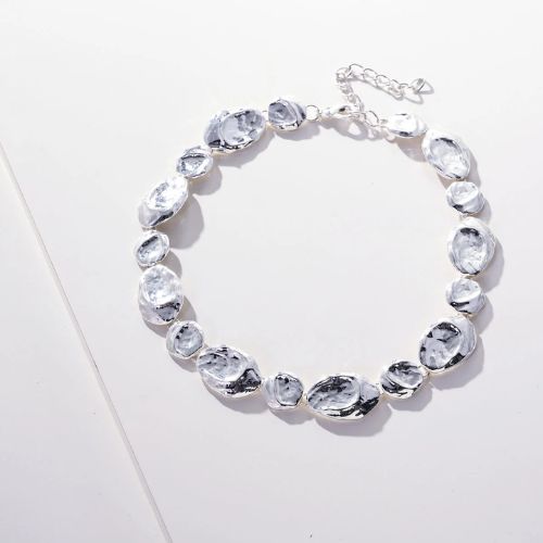 Hammered Silver Collar Necklace