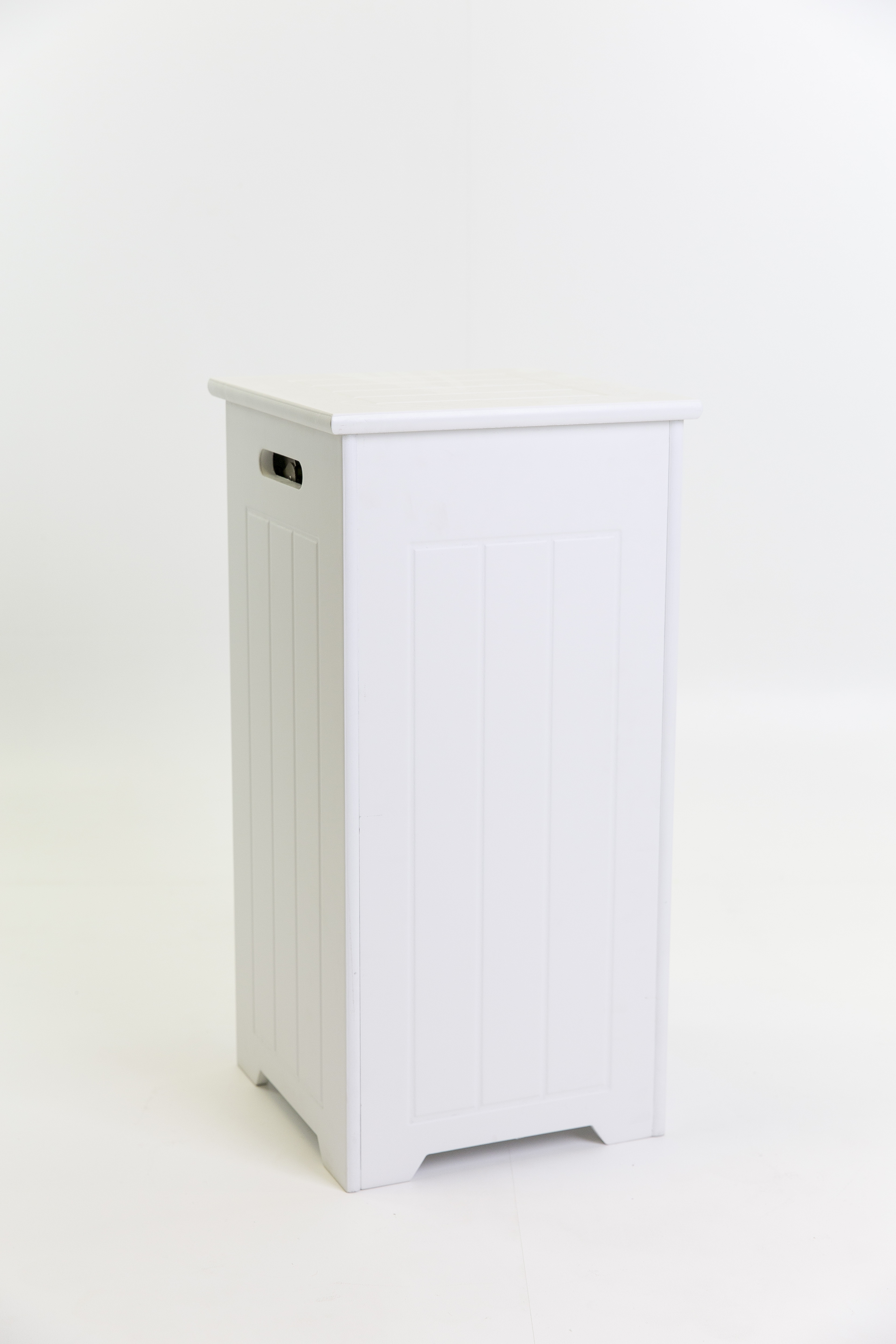 Maine Bathroom Laundry Hamper