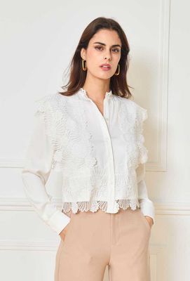 ​Chemise femme avec dentelle blanche