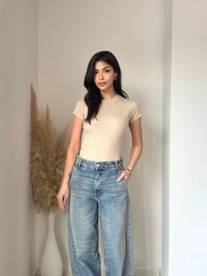 T-shirt femme basique ajusté manches courtes