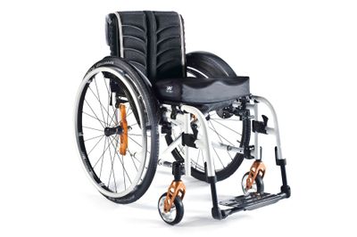 QUICKIE EASY 300 FOLDING WHEELCHAIR