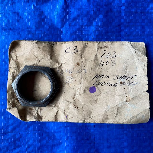 Peugeot 203/ 403/404 C3 Main Shaft Locking Nut