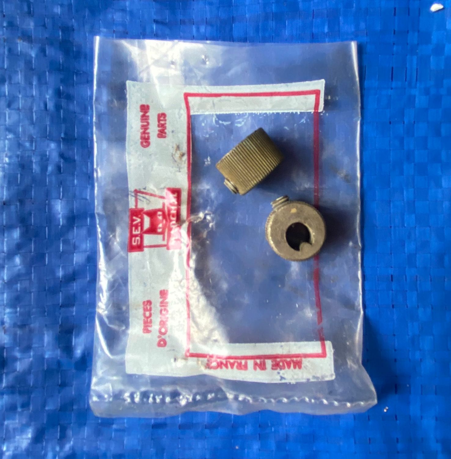 Peugeot 403 Wiper Spindle for Late-type Wiper Arms