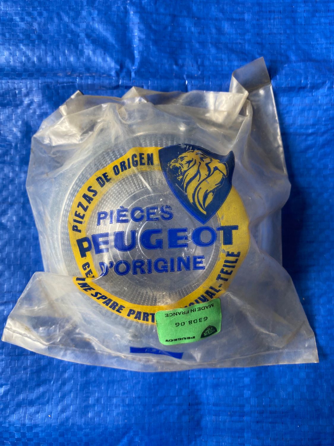 Peugeot 403 New Genuine Front Indicator Lens