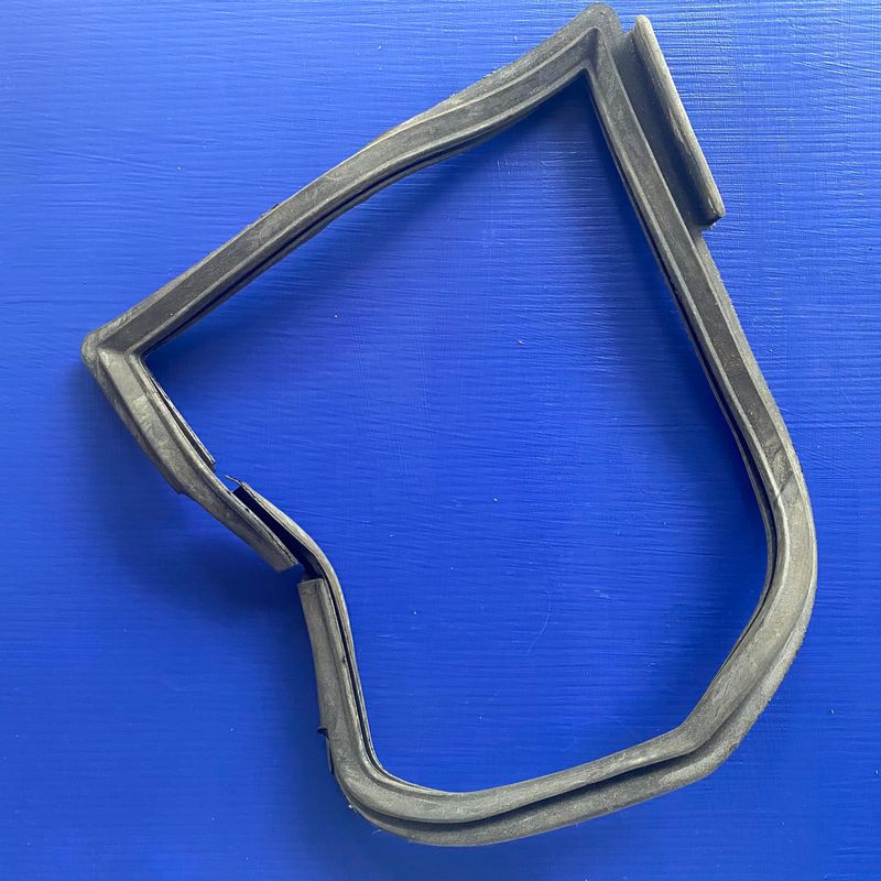 New Peugeot 504 Tail Light Gasket