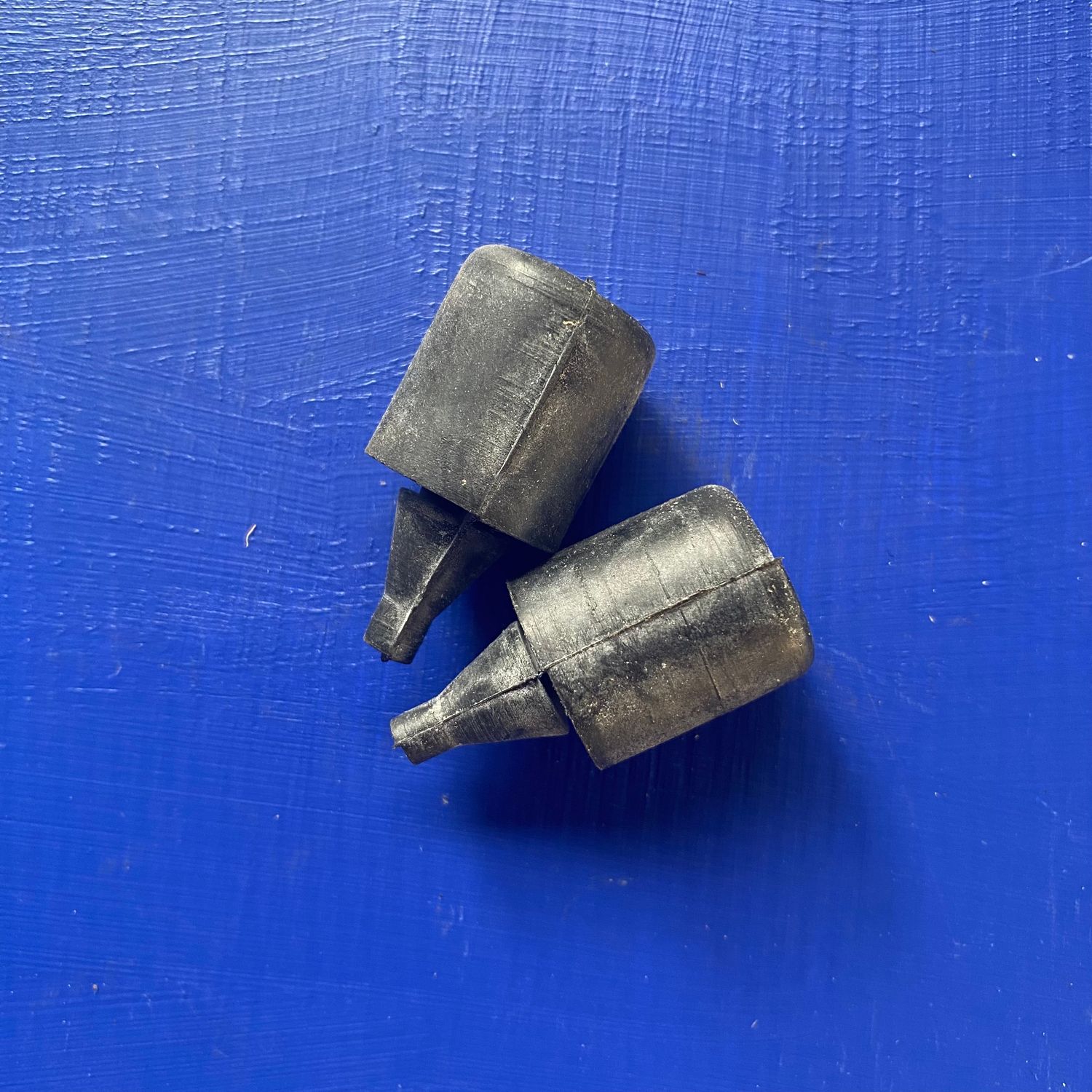 Peugeot 404 Rear Fuel Filler Concealer Rubber Buffers