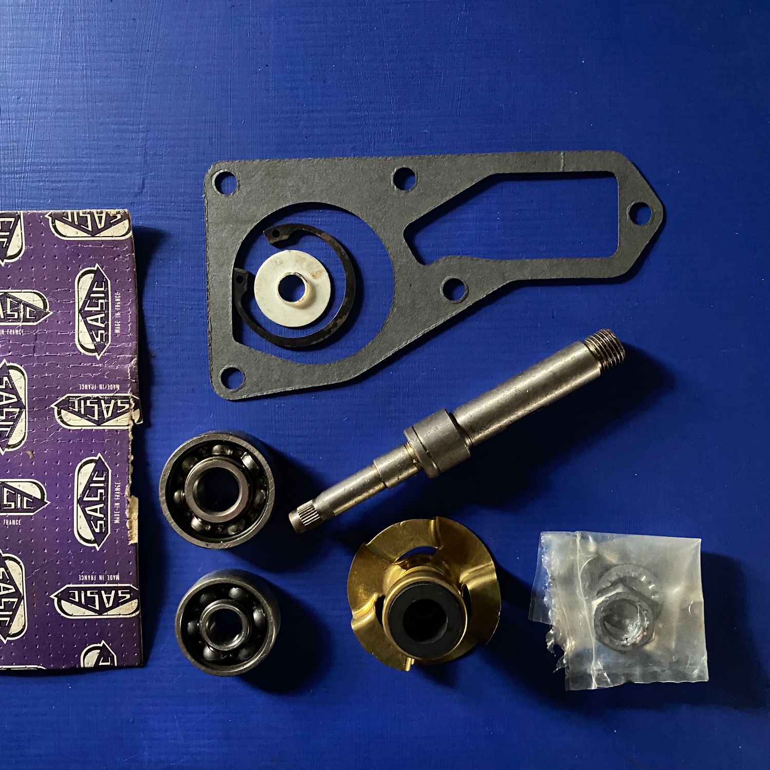 Peugeot 504 Water Pump Overhaul Kit