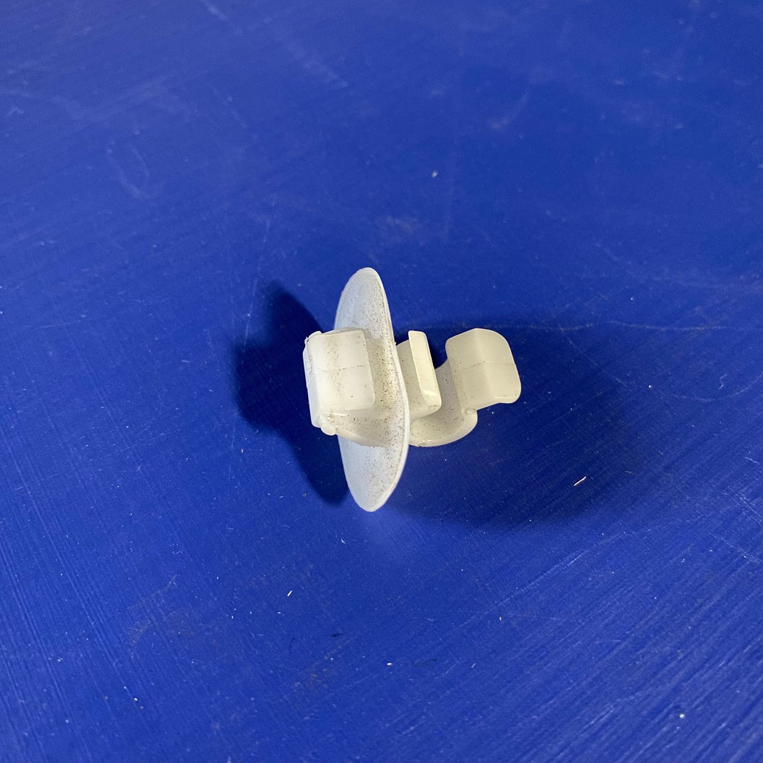 Peugeot 306 Bonnet Stay Clip