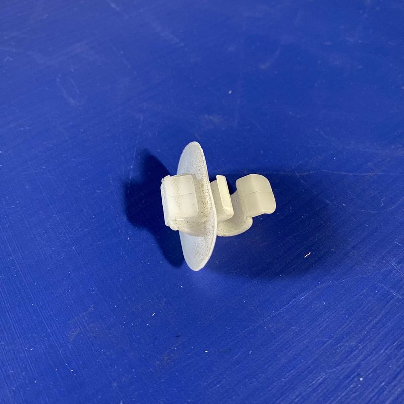 Peugeot 306 Bonnet Stay Clip