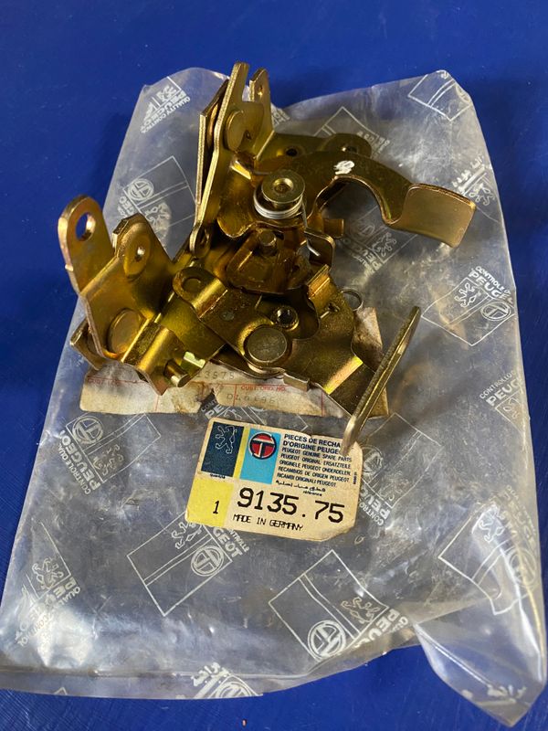 Peugeot 505 LHF Door Lock Mechanism