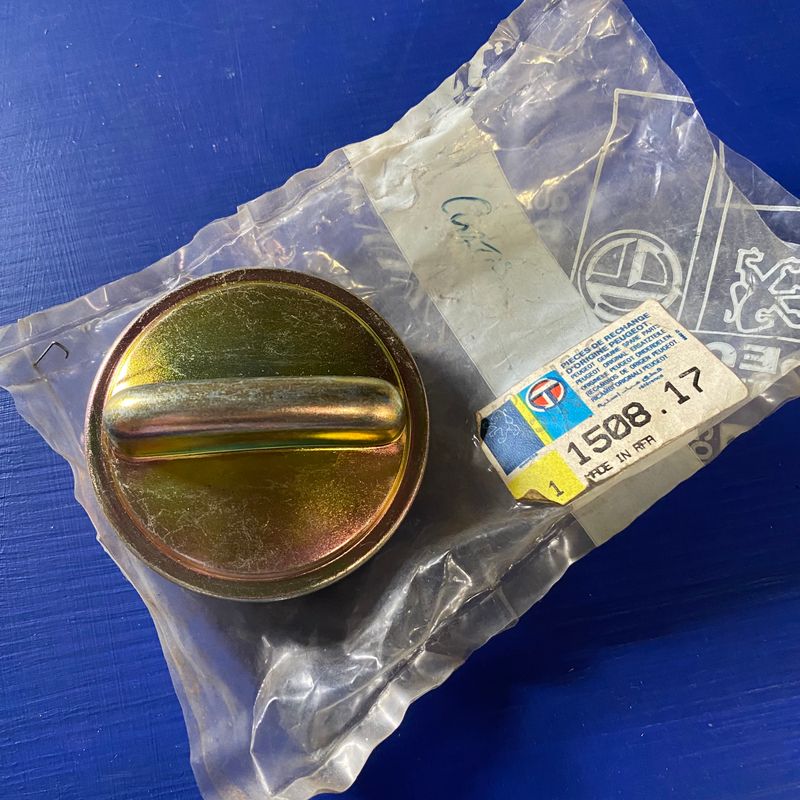 Peugeot 505 Petrol Cap