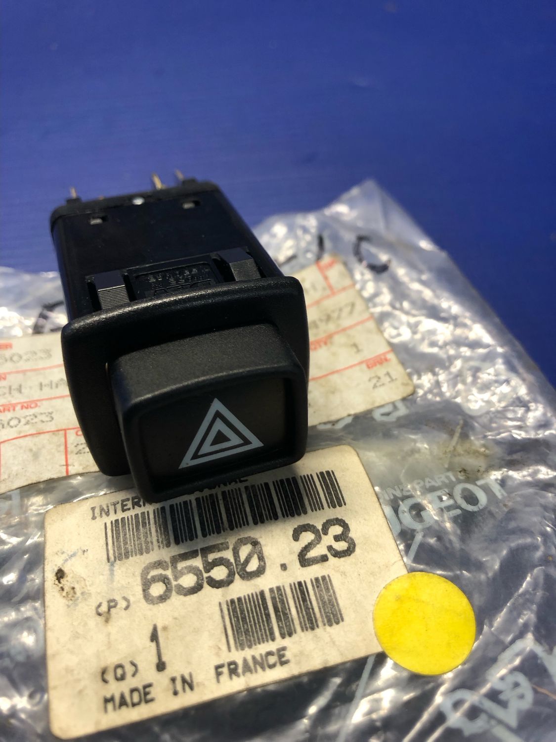 Peugeot 505 Series 1 Hazard Switch  new