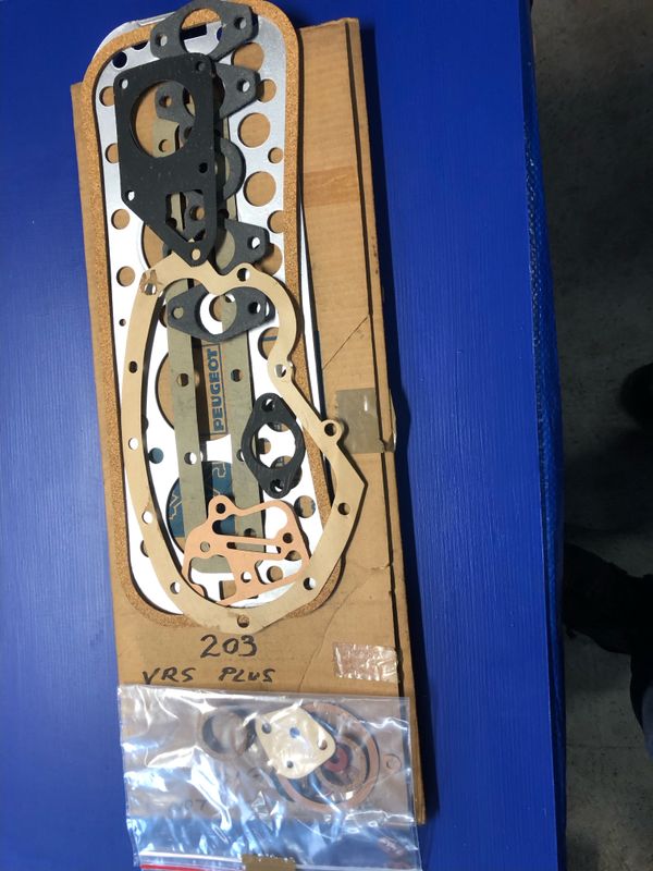 Peugeot 203 VRS Gasket Set with extra Engine Gaskets