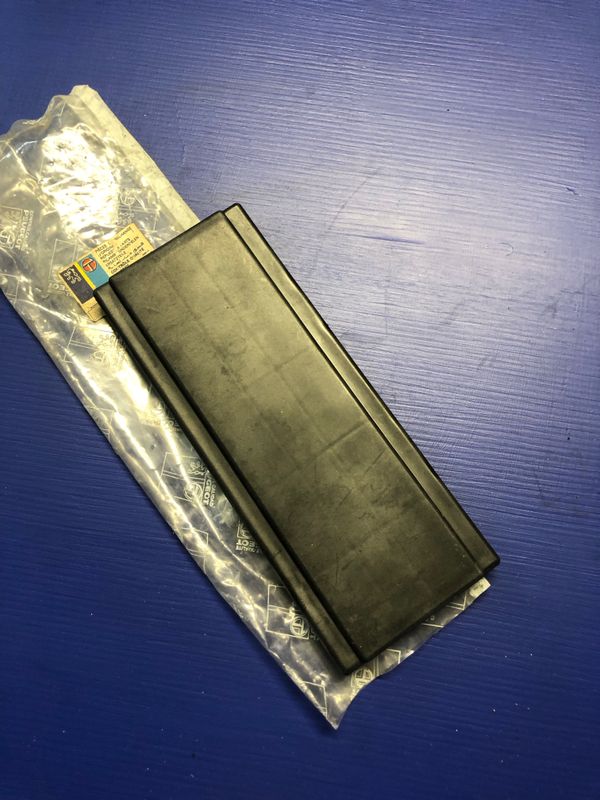 Peugeot 505 Fuse Box Lid, all models  new