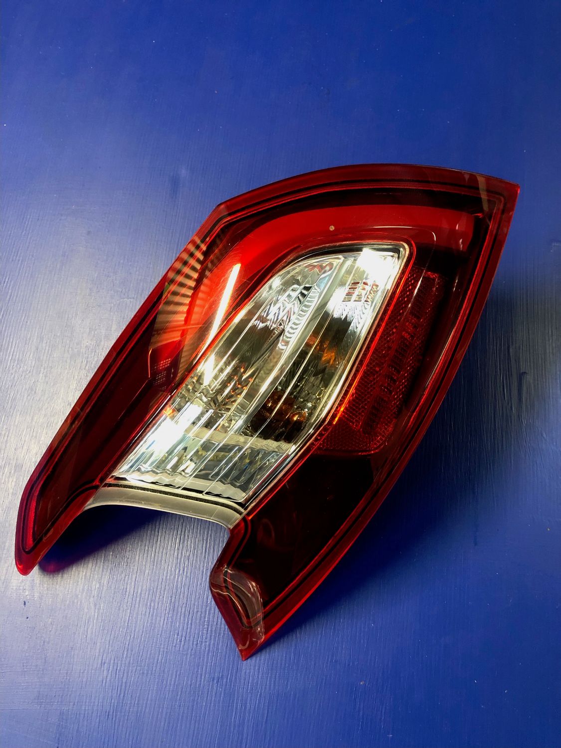 Peugeot 308 Right Rear Taillight Assembly  2014 Hatch 1.2