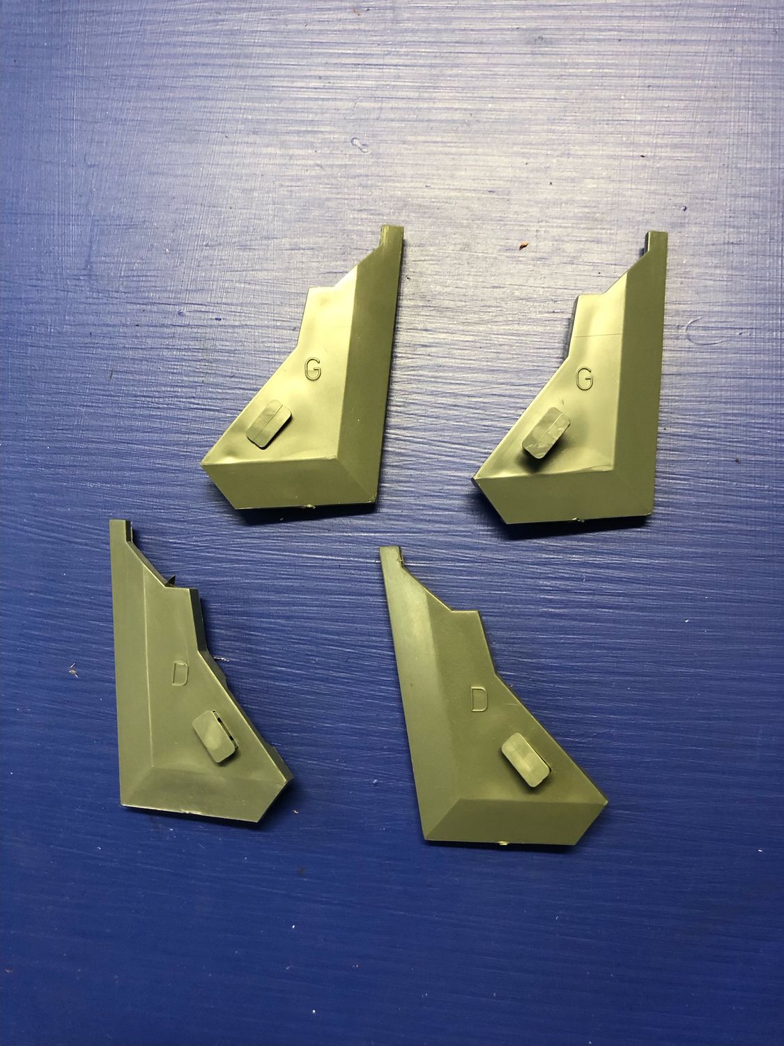 Peugeot 504 Sedan and Wagon Corner Grey Door Seal retainers - Left and Right, Front and Rear [ 4 parts ]