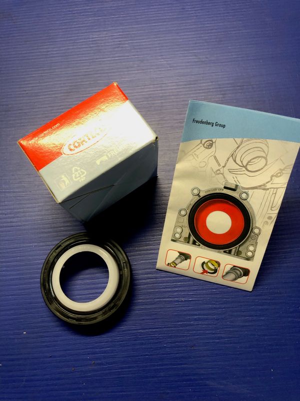 Peugeot 307 [ DV6 ] Front Crankshaft Seal