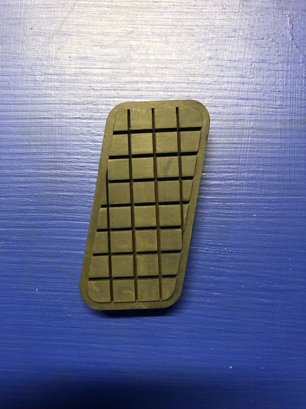 Peugeot Late 504 and 505 Accelerator Pedal Pad  new