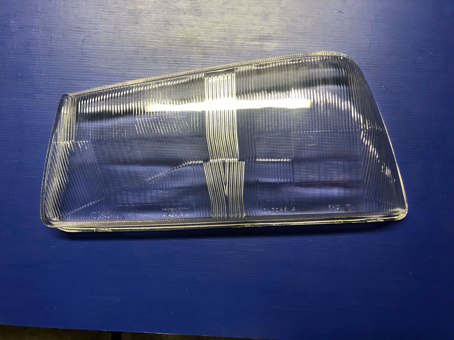 Peugeot 505 Left Headlight Glass  new