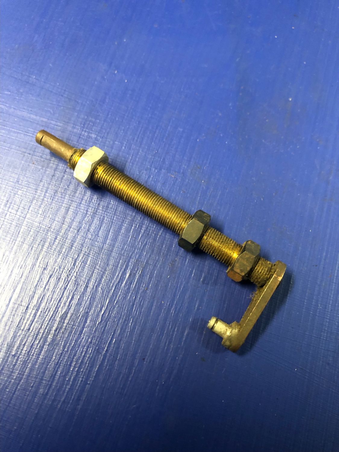 Peugeot 203 Right Wiper Spindle Assembly  new