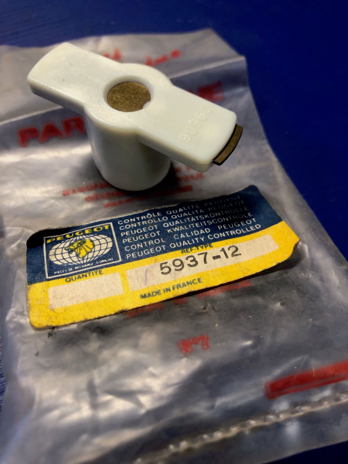 Peugeot 504 Paris Rhone Distributor Rotor approx 1975 to 1978 some  new