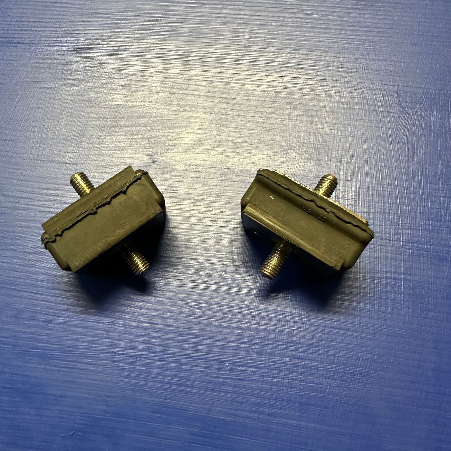 Peugeot 504 Differential Mounts x 2 also some 505