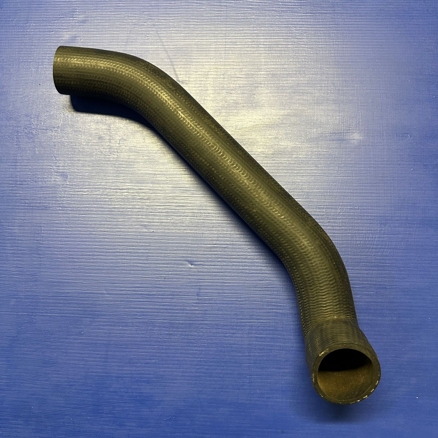 Peugeot 505 Diesel Lower Radiator Hose 2.3 litre NON TURBO new