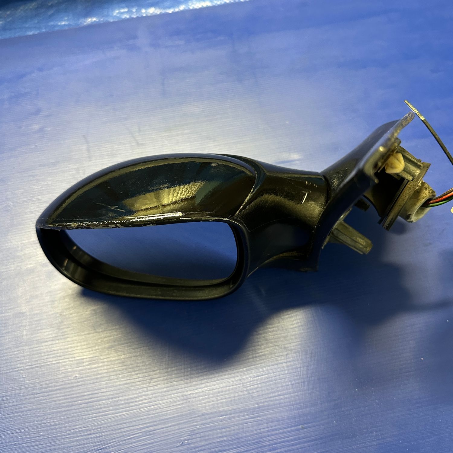 Peugeot 206 GTI Left Door Mirror Assembly. used