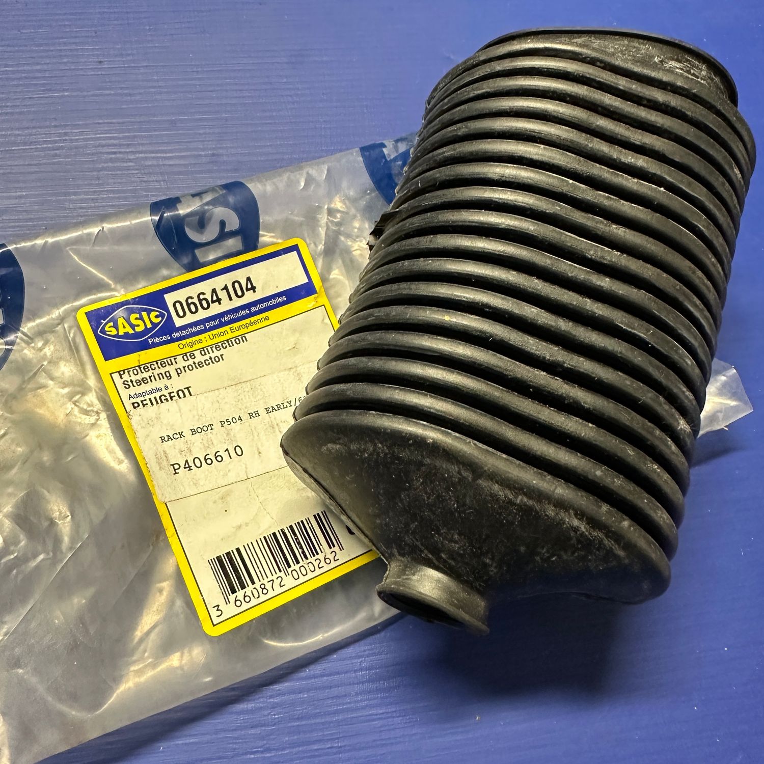 Peugeot early 504 Right Steering Rack Boot. new