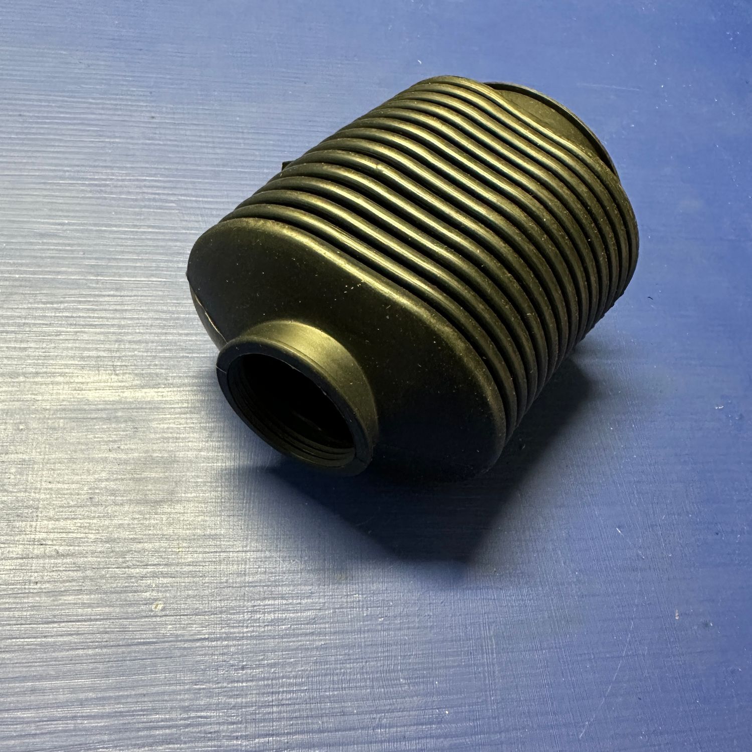 Peugeot 505 Early Left Steering Rack Boot. new
