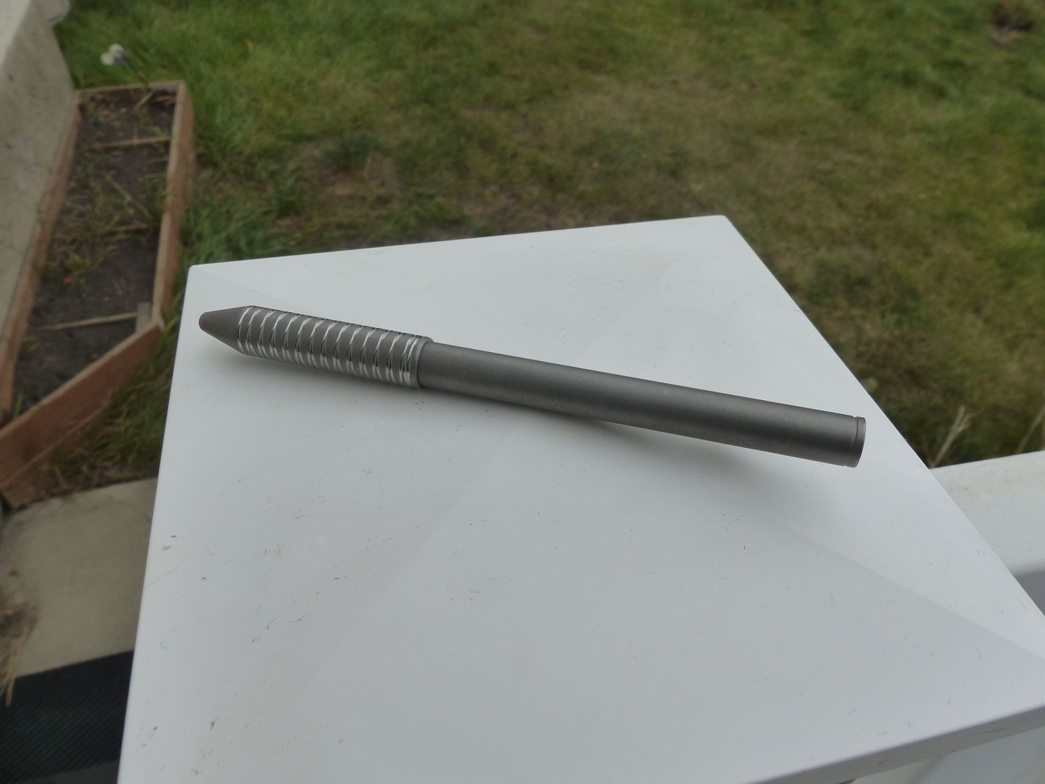 Seguin Northbolt Bead blasted