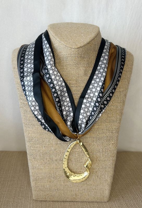 Recent Discovery, Scarf Necklace