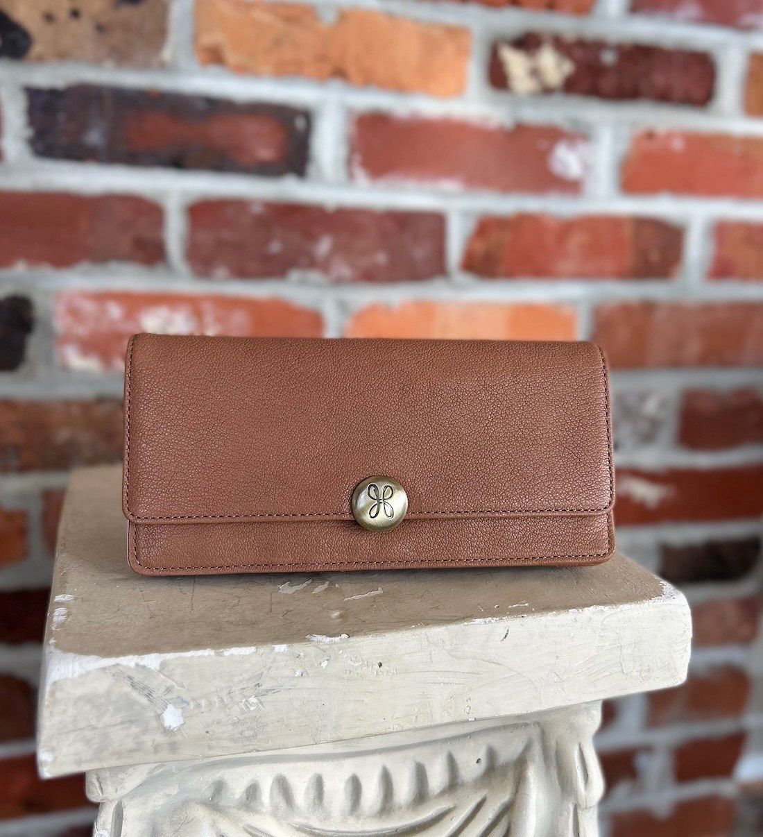 Be unique,glazed hutton wallet