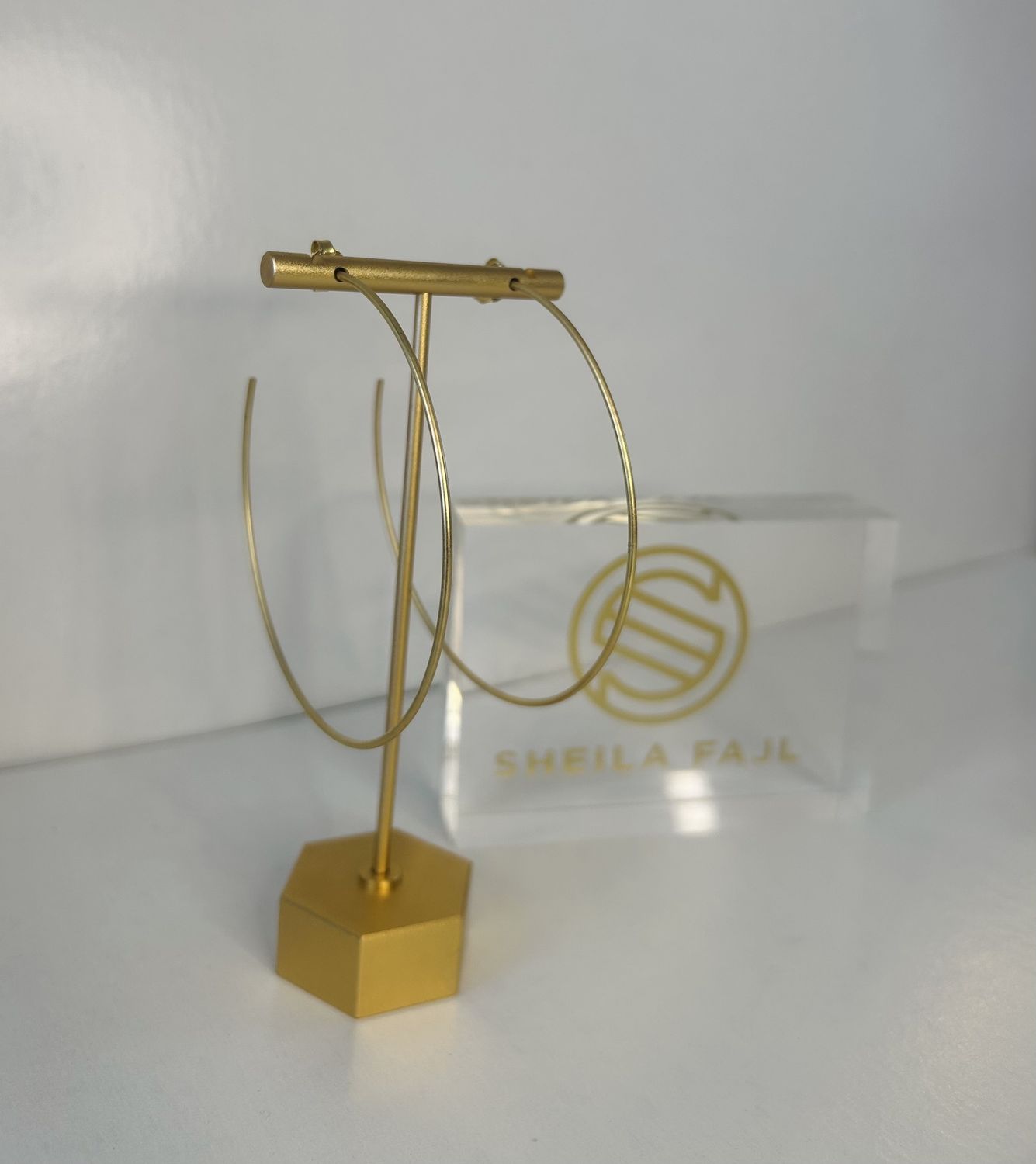 Lara Hoop Sheila Fajl